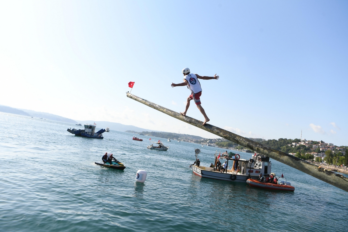 Red Bull Yağlı Direk Coşkusu Beykoz’da Yaşandı