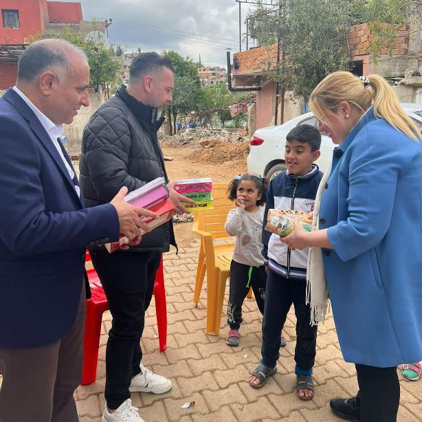 Beykoz'dan Hataylı Özel Çocuklara Sevgi Dolu Hediyeler